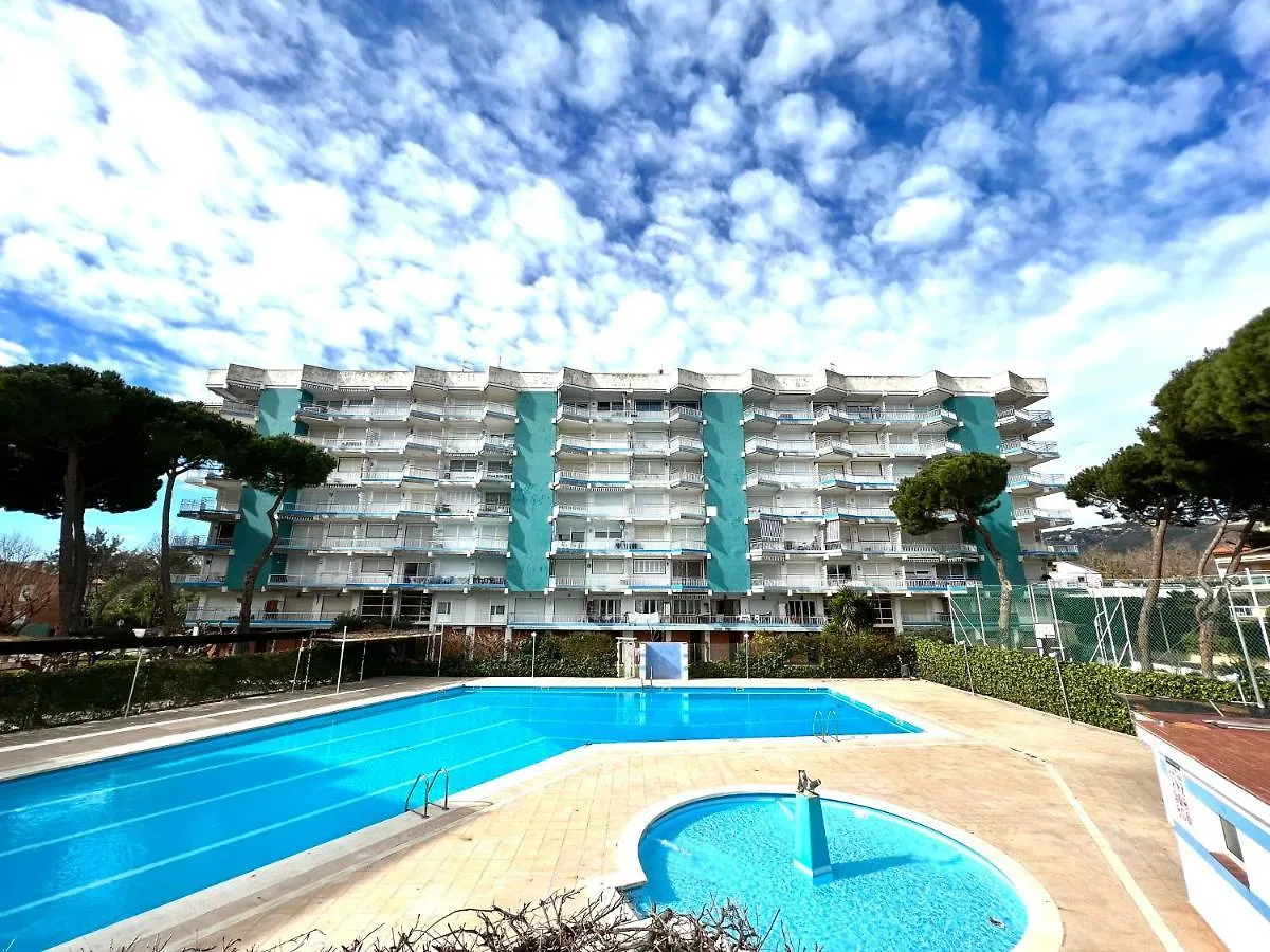 Oriol Center Apartments