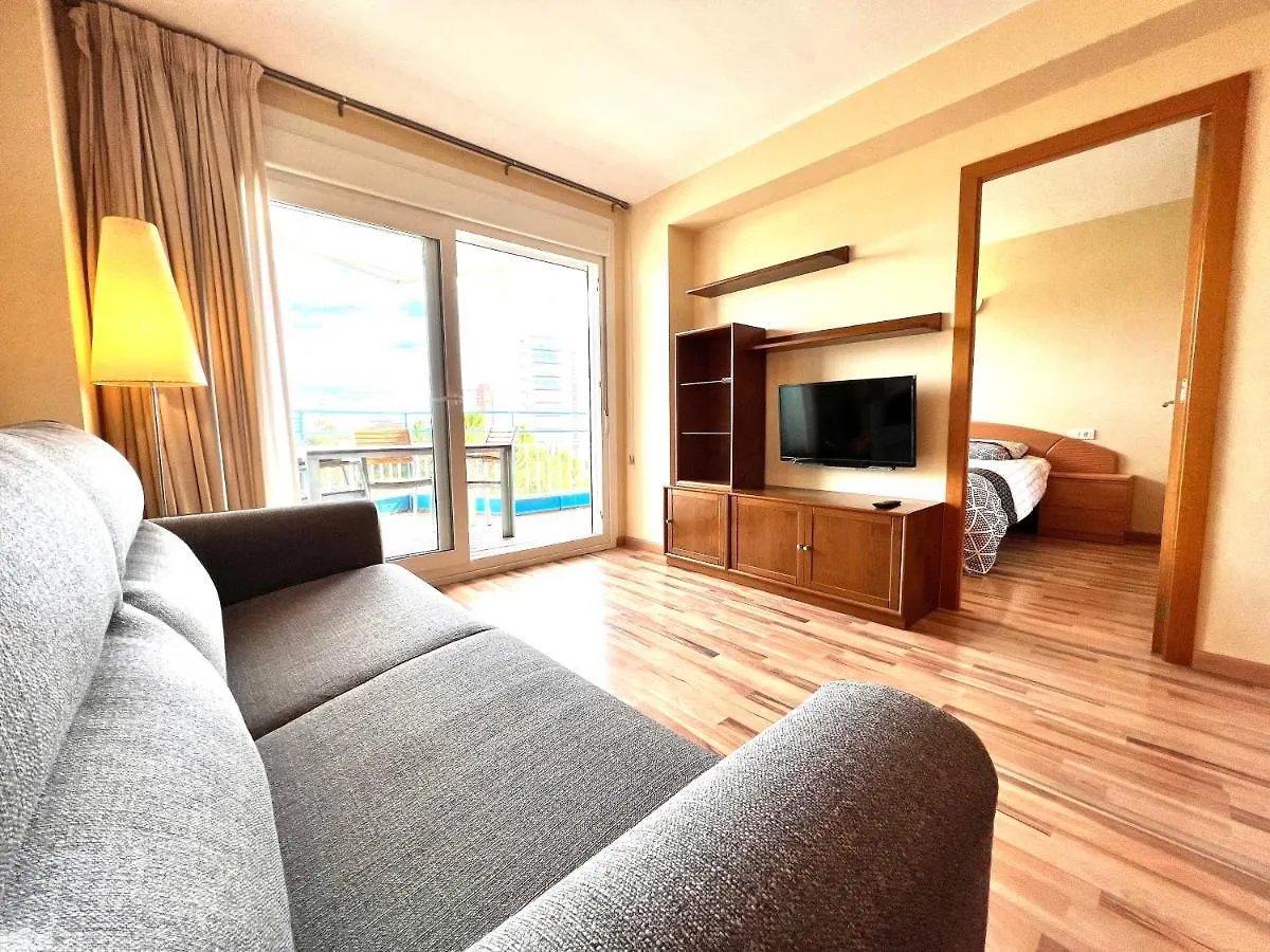 Oriol Center Apartments