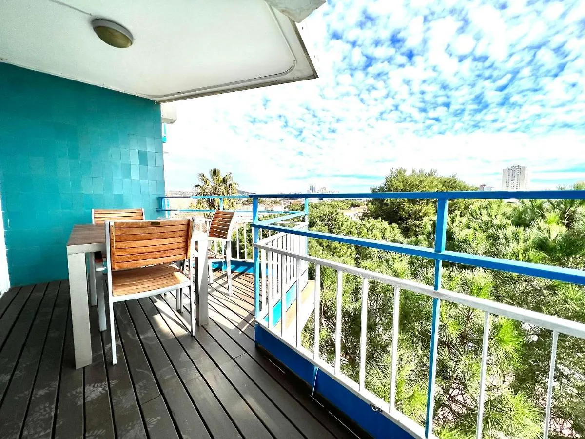 Oriol Center Apartments