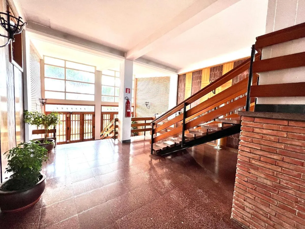 Oriol Center Apartments