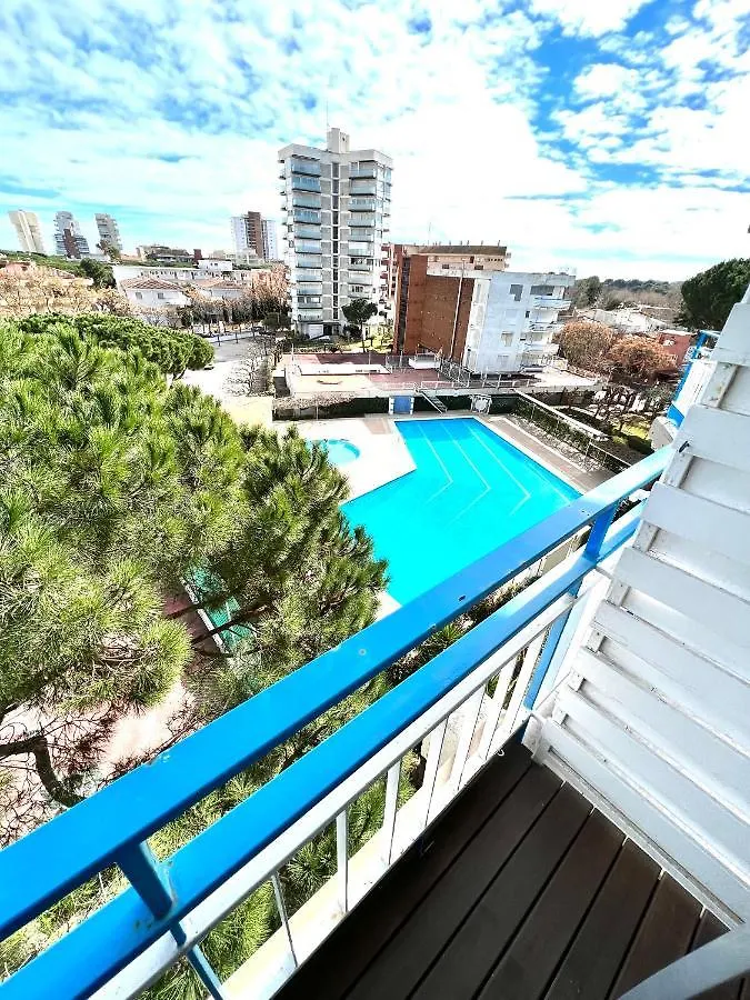 Oriol Center Apartments